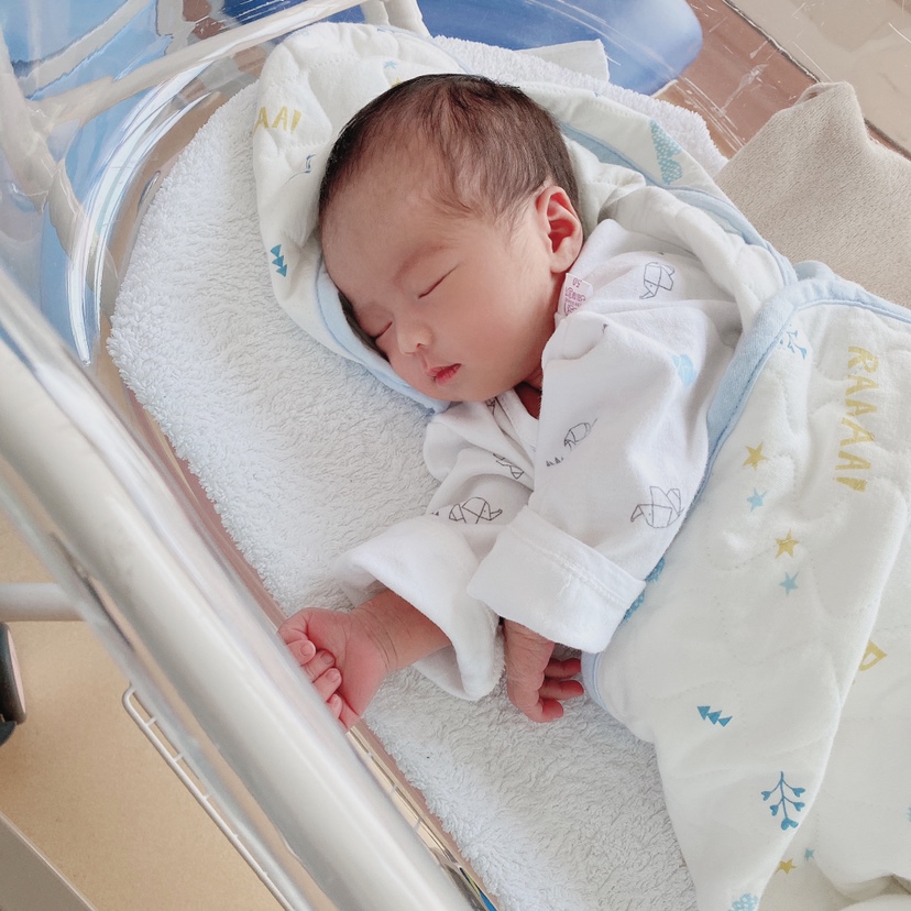 宝宝生出来第三天啦🥰