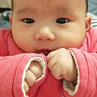 其实老人爱他孙子我没意见，肯定理解，但是公公一天两包烟，身上烟味重，我一般都不愿意和他说话，因为...