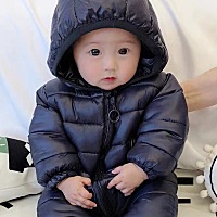 产后第五天就出现了各种声音，感觉挺委屈。婆婆很乐意带孩子，每天都围着转。大姑子心疼她老妈帮我们带...