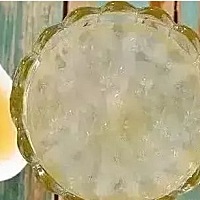 失眠是美容最大的敌人，也会带来精力不足、易疲劳的问题，燕窝中含有的唾液酸成分可以安抚大脑神经系统...