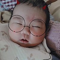 我们出生7天咯，我贴心的小棉袄