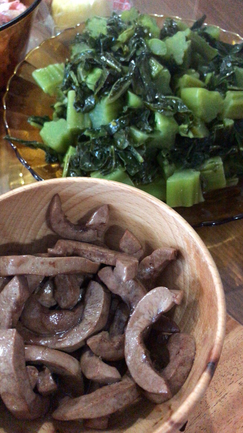 茶油炒猪腰 时蔬