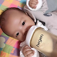 Bluebell产自新西兰、亲自做了很多对比，宝宝喝了不上火、并且他含有叶黄素、膳食纤维和DHA、天然的营养...