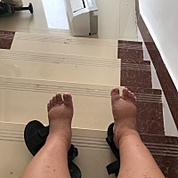 怀孕真的好可怕，怀孕到了后期，每个星期体重4.5斤的涨，38➕3的时候体重已经增加了40斤左右，生完孩子...
