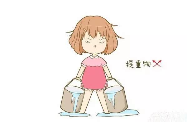 2.太胖也伤盆底肌
生过孩子，一言不合就变胖。腹部的脂肪越多，腹压越大，就给盆底肌增加不少压力，膀胱和子宫移位，也容易出现漏尿。特别是如果血糖血脂异常，会导致盆底以及膀胱神经的损伤。
其实跟怀孕是一个道理，身体长时间负重，重力直指盆底肌，肥胖者的脱垂几率大大增加。