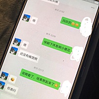 经历完顺产的剧痛，又刚经历完月子一个人的劳累，换来的是今天看到这样的一幕