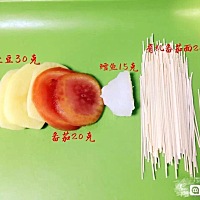 面条是宝宝辅食里的主食担当， 是必不可少且会常吃的食物， 给宝宝吃面，我认为最大的好处就是， 简单快...