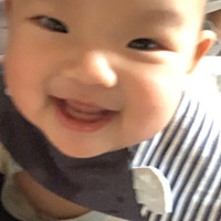 你笑起来真好看，像春天的花一样
