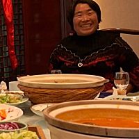 我内心深处恨 一个在月子期间只做西红柿炒鸡蛋和蘑菇炒鸡蛋 期间不打扫房间 月子期间两次想以借口回老家...