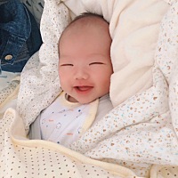 你笑起来真好看，像春天花一样🌸