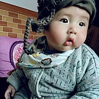 白天每次床上小睡基本都是5-20分钟，老母亲真的体会到什么叫哄睡一小时，你睡五分钟... 哥哥小时候难带...