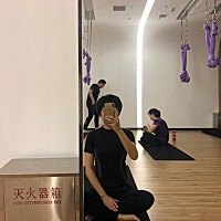 瑜伽打卡，坚持健身好身体