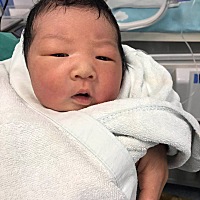 12.27号上午10点53见红，剖腹生产