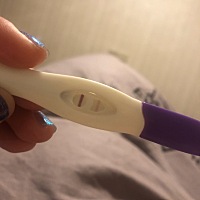 宝妈们好，我末次月经是12月3号，因为昨天做梦梦到一个大公鸡咬我，所以周公解梦看了一下，说已婚的子女...