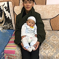 宝宝五个月了菜十四斤  会不会太轻了