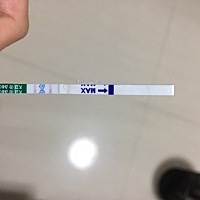 月经推迟六天了，今天测的，这是有了吗？