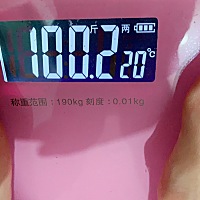 宝妈们有没有什么好方法，我都吃的很清淡了，基本没油，体重到这儿就不动了，怎么都减不下来，我怀孕前9...