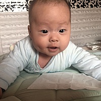 想到快要上班，宝宝没办法的让婆婆带，就难受……哎