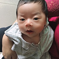 脸型和发型多么重要 从小脸➡️方脸➡️鸭蛋脸 从乌黑长发➡️满月一撮短发 这也许就是成长的烦恼吧 都...