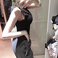 喂奶唯一的好处就是胸变大了哈哈哈