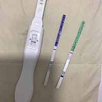12月12号是最后一次来大姨妈！昨天晚上测出来的！今天早上因为上个月的事，担心，害怕，一次性试了三个...