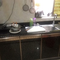 我嫁在一个没有公公婆婆，只有哥嫂姐弟的家庭，自从怀孕以来也是一个人的事了，孕吐三个月就好转，就开...