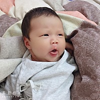 不知道为什么，生了女儿之后真的特别感性。看视频别人女儿结婚的时候我都能泪目了，我能遥想到二十多年...