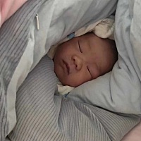 听说今天是个好日期 就来剖腹产 本人21岁头胎 接男宝一枚 7.2斤 虽然痛 但更怕顺产 无建议 看个人意愿 ...