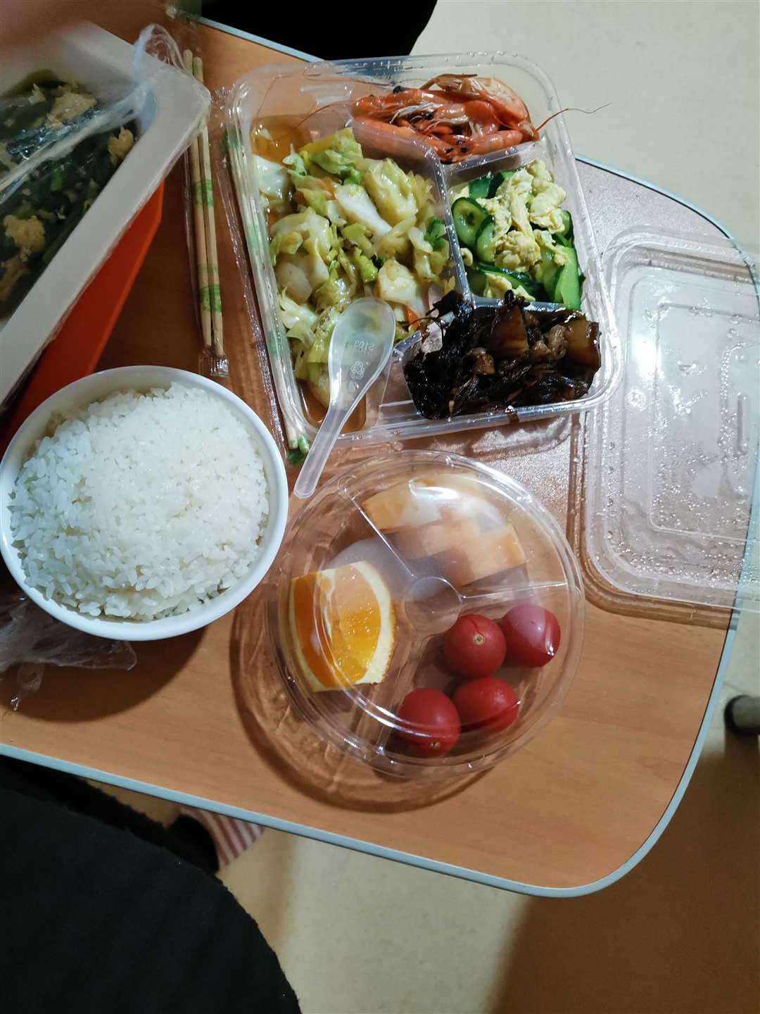 每天的产后套餐之一