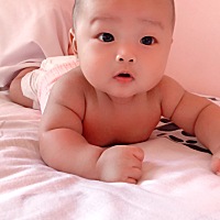 儿子太可爱了，每天都很乖，希望他健康快乐成长，