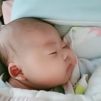 可能有产后抑郁，连续几天做噩梦，梦里的我疯掉了，在歇斯底里的发疯，醒来会哭。年初一晚上老公没来陪...