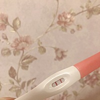 宝宝呀，原来是你来了~难怪最近变的特别懒了，啥也不想干就想躺着😂  （愿看到的你们也接好孕💌）