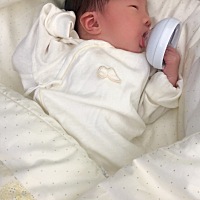 39周夜间12点多肚子疼，凌晨一点多见红，早上8点破水，打了无痛夜间12点多到下午1点多宫口才开了2指半，...