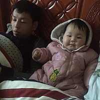 疫情现在越来越严重了，她弟的女朋友说她要到这边住离要转的医院近，她是过来支援的护士，她电话里说要...