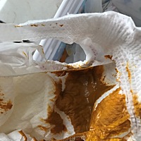 8天没拉粑粑了，终于在第9天下午拉了，也不知道这个颜色正不正常，请各位宝妈帮忙看看（嫌弃的勿进，谢...