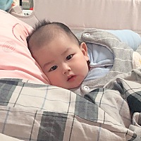 长了四颗牙的大福子 咧着嘴笑的样子最可爱了