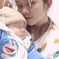 有个不给力老公 不懂你们的老公怎样，昨天晚上叫他热奶，我在换尿片，他拿了一个小奶瓶装不了宝宝一次要...