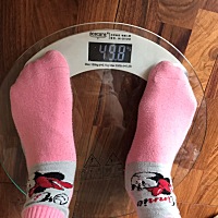 今天我们满月啦！月子里只瘦了2斤，还有10斤要瘦。哎，二胎感觉好难减啊！！