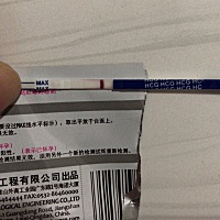 这是水印啊还是有希望啊，月经推迟3天了，今晚上测了一下，要过几天再测一下？