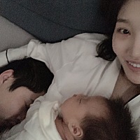 我的超级英雄 孩子的超能粑粑 只要老公在家什么活都是他做，因为疫情公司一直没有通知上班 早上起来遛狗...