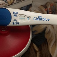 各位姐妹帮我看下，我昨天用可丽蓝有一道很细的竖线，给我扔了，这是网上找的图，和这个差不多就很细，...