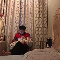 谁家的老公和我家这个一样？这样带娃