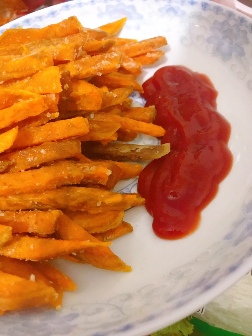 红薯条🍟➕番茄酱，比薯条好吃😋
