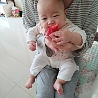 每次吃新的东西，嘴都能咧耳根子上去……不厚道的笑了。🙃🙃🙃