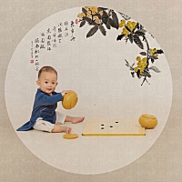 一家三口 宝宝一周岁拍的照片