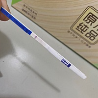 还有两天来姨妈，这是什么情况、很淡很淡很淡