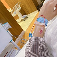 凌晨见红 熬到第二天凌晨 打了无痛现在开五指…感觉得到天亮了
