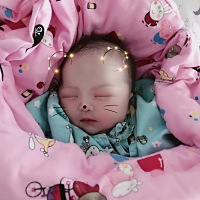 2月20号出生🐣米妮宝宝…预产期8号硬生生拖了12天…等得妈妈心急死了…