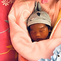 晚上吵到5点 然后老老实实睡觉，真是爸爸的小公主！💗