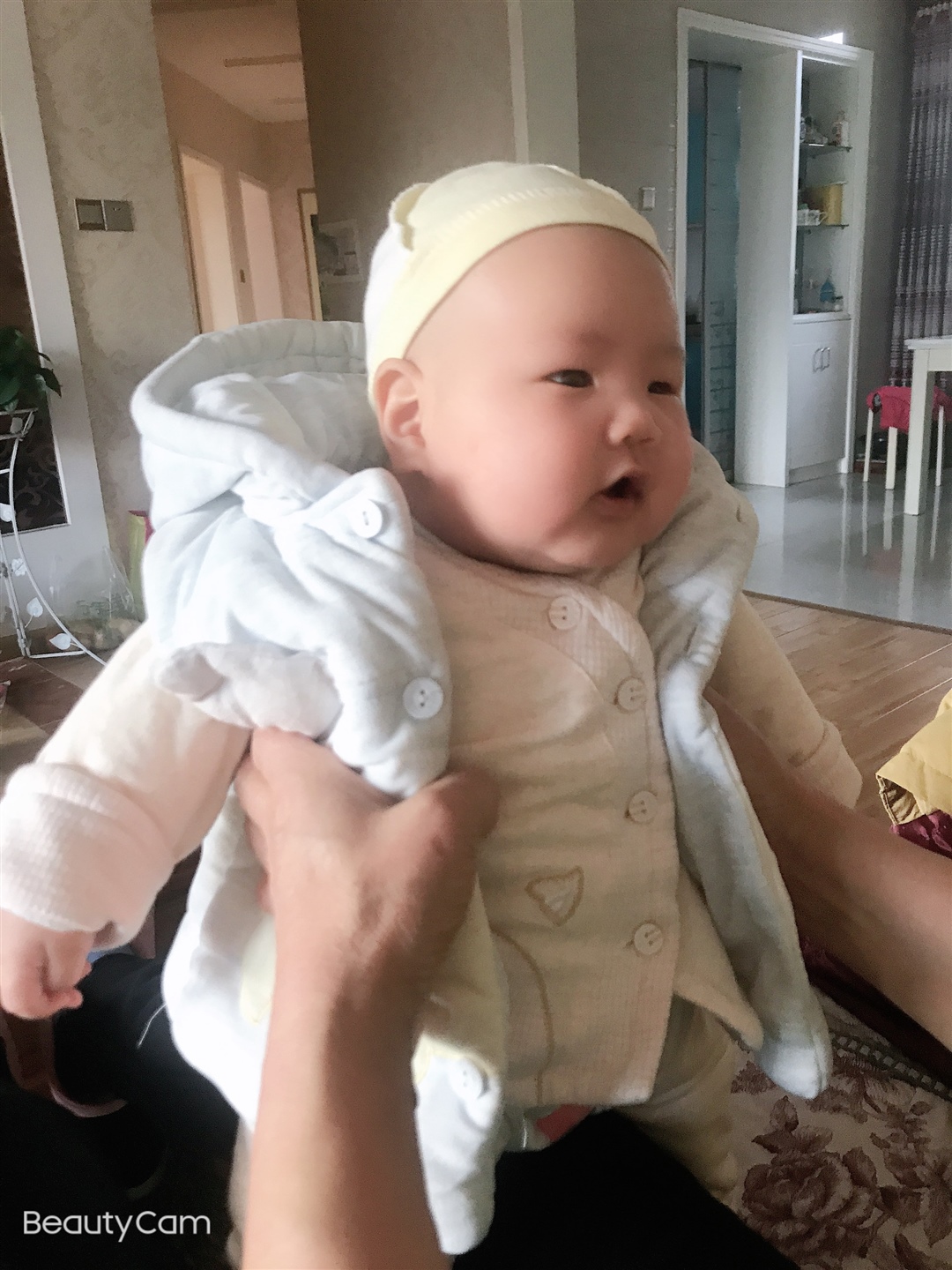 宝宝1个月28天